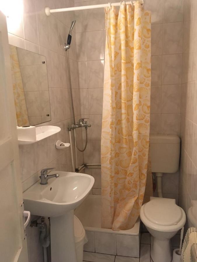 Manyi Villa 伯伊莱图什纳德 外观 照片